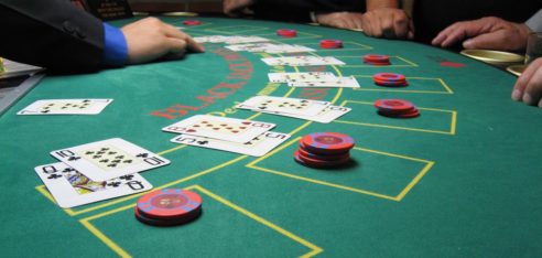 Cómo aprender a jugar blackjack - Fiebre de Casino