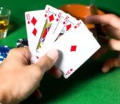 Cómo jugar póker - Fiebre de Casino