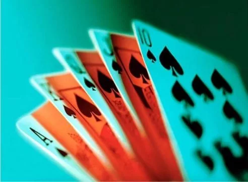 jugar al poker con dinero real - fiebre de casino