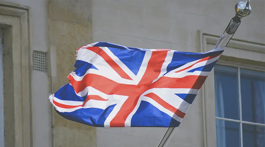 UK Gambling Commission evalúa nuevos límites de depósito en casinos online como parte de su consulta pública sobre Juego Responsable en el Reino Unido.